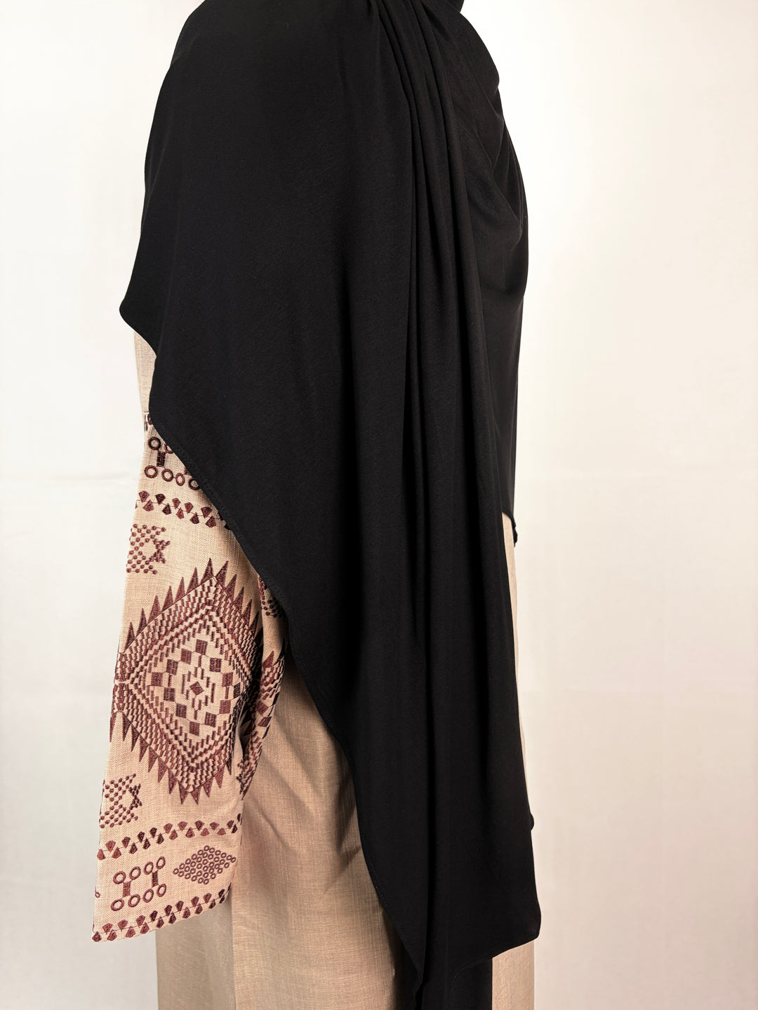 Hijab-Schwarz
