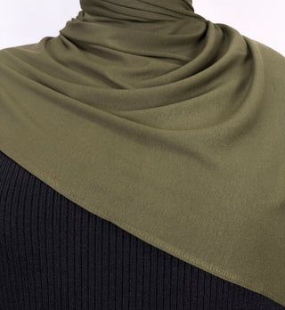Hijab-Olivegrün