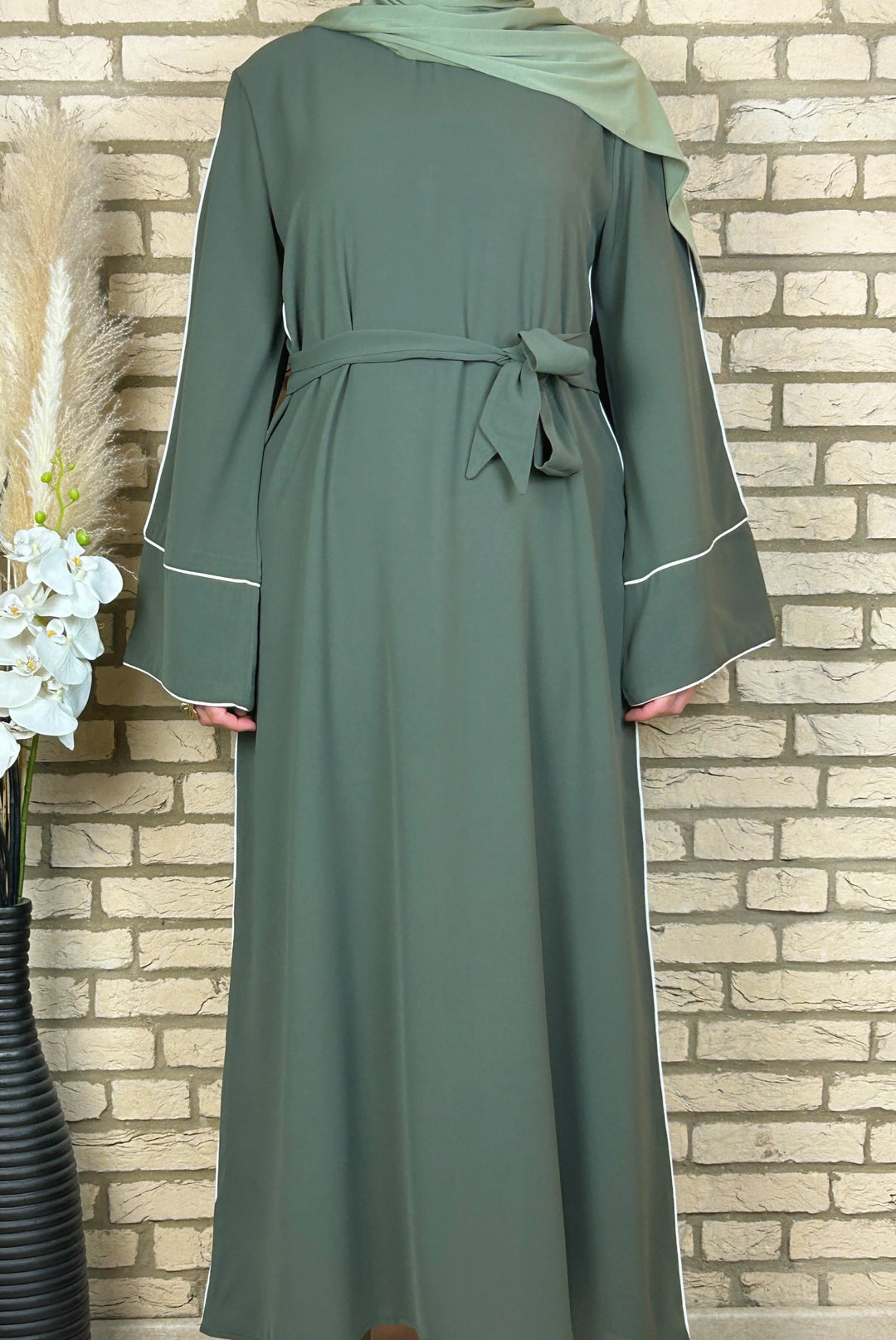 Sahar Lines - Abaya