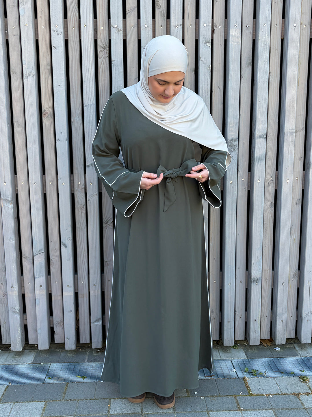 Sahar Lines - Abaya