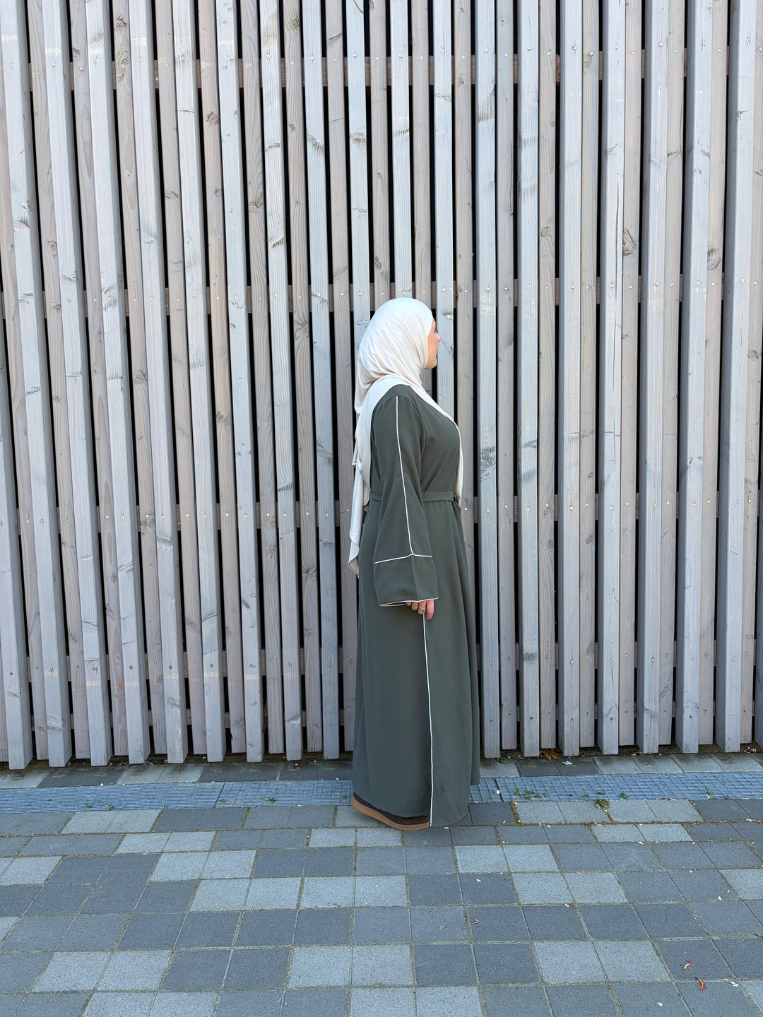 Sahar Lines - Abaya